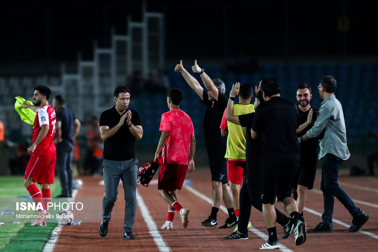 تصاویر: دیدار تیم‌های پرسپولیس و استقلال خوزستان