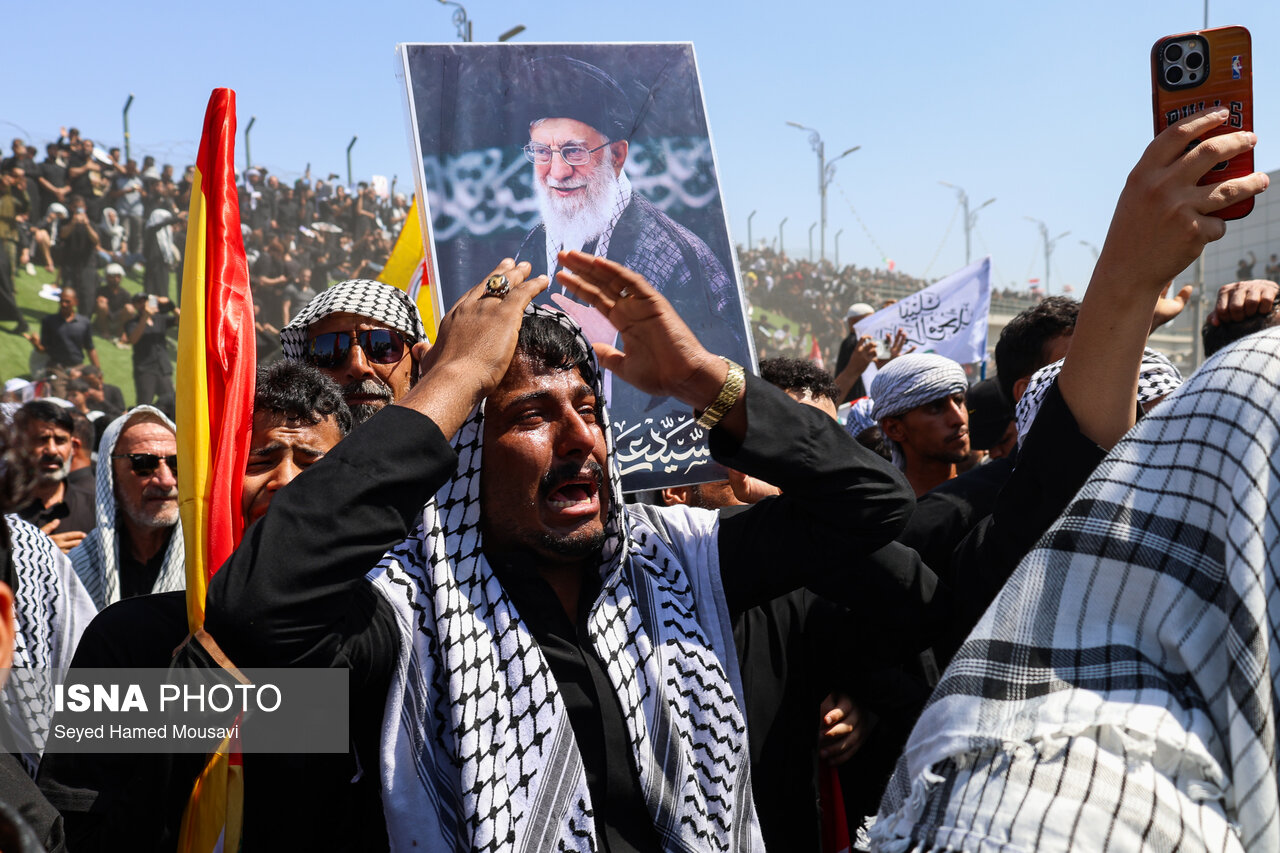 تصاویر: تشییع پیکر مطهر رهبر شهید انقلاب در نجف اشرف