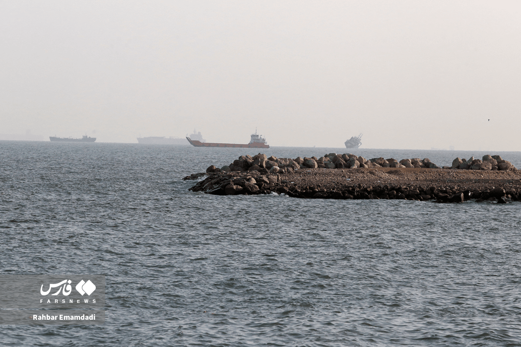 تصاویر: تردد کشتی‌ها در تنگه هرمز