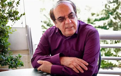 عباس عبدی: حرف‌های فتاح خنده دار بود / کجای اینکه زمین در اختیار نیرو‌های مسلح باشد، فساد است؟ / نقش‌بازی کردن هم قلق دارد