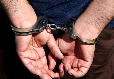 تسنیم: تعدادی از فوتبالیست‌های فعلی و سابق یکی از تیم‌های تهرانی در یک پارتی مختلط در دماوند بازداشت شدند