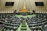 موافقت نمایندگان با کاهش سابقه تصدی داوطلبان ریاست‌جمهوری از ۶ به ۴ سال