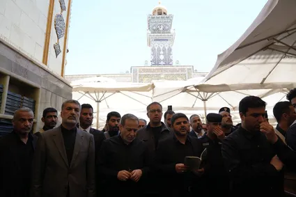 ببینید / «شعار مرگ بر سازشگر» یک ایرانی تندرو در کربلا علیه عراقچی و حمایت یکپارچه زائران عراقی از وزیر خارجه ایران با شعار  «علی ویاک علی/ علی نگهدارت باد»