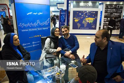 برخورد شلاقی با اشتباه‌ مجریان تلویزیون درست نیست