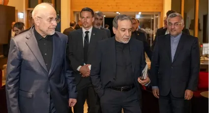 ببینید / ویدیویی از ورود قالیباف و عراقچی به محل مذاکره