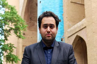 ادعای تایید نشده برخی منابع خبری: رییس جمهور داماد خود را از معاونت وزارت صنعت عزل کرد/ روحانی، وزیر صنعت و دامادش را به شدت توبیخ کرد