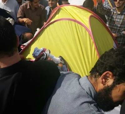 مقابله پلیس با تجمع غیرقانونی مقابل مجلس/ سخنگوی اجتماع کنندگان: رهبر معظم انقلاب با ادامه این اجتماع مخالف هستند، باید به این اجتماع پایان داد