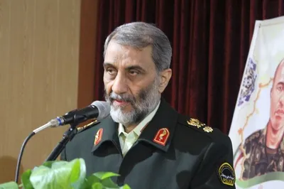 ورشکستگان سیاسی به جامعه برگردند و در کنار مردم قرار گیرند / هر کس به هر نحوی بخواهد عکس قانون و شرع عمل کند قطعا ماموران انتظامی در جامعه او را مدیریت قانونی خواهند کرد