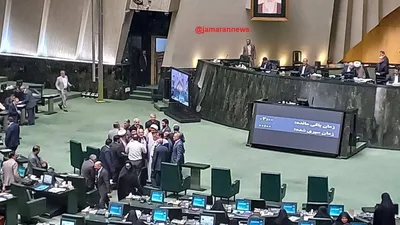 نمایندگان مجلس از توضیحات وزیر کشور قانع نشدند / عضو کمیسیون امور داخلی: روند استیضاح وحیدی،‌ در جریان است