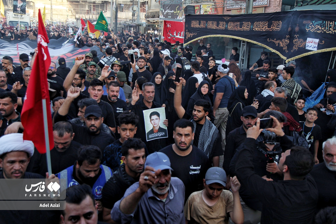 تصاویر: وداع با شهدای حشدالشعبی در جوار حرم سیدالشهدا(ع)