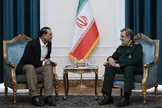 یک منبع ارشد به العربیه: آمریکا پیشنهاد کرده تا در ازای بازگشایی تنگه هرمز و توقف حملات نیروهای طرفدار ایران، محاصره و تحریم‌‌ها لغو شوند/ ادعای الحدث به نقل از منابع آگاه: محسن رضایی به عاصم منیر گفته «به رایزنی‌های جهت پاسخ به این پیشنهاد در آینده‌ای نزدیک، ادامه خواهیم داد»/ دیداری میان نخست‌وزیر پاکستان و پزشکیان طی روز دوشنبه، برگزار می‌شود