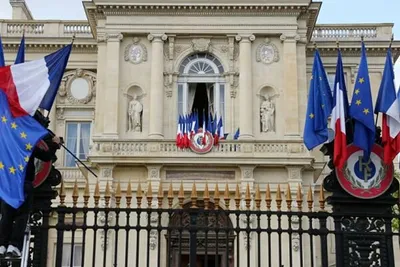فرانسه از شهروندان خود خواست «به هیچ وجه» به ایران سفر نکنند