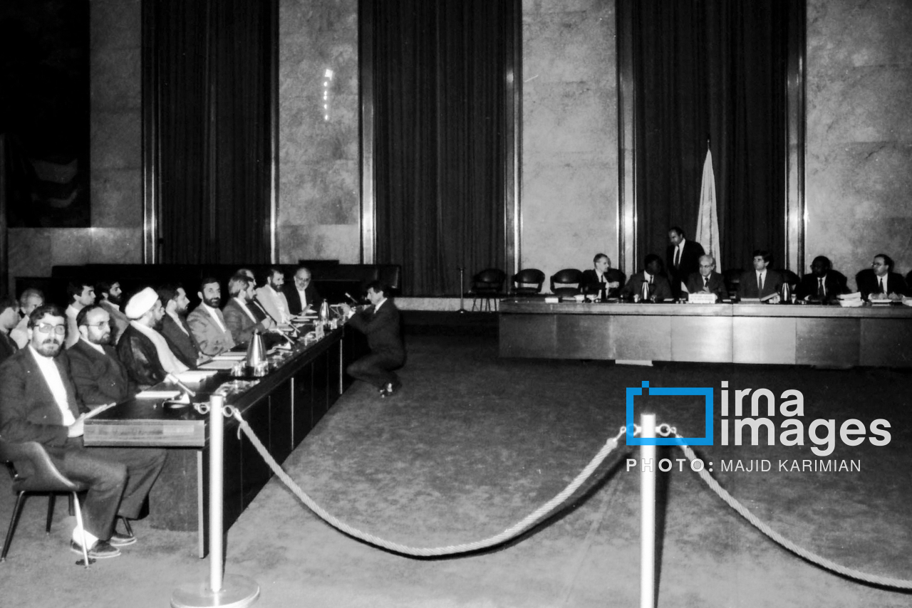 تصاویر: مذاکرات ایران و عراق پس از پذیرش قطعنامه ۵۹۸ - سال ۱۳۶۷