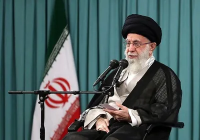 رهبر معظم انقلاب: صرفه‌جویی در مصرف حامل‌های انرژی ضرورتی اساسی است/ دستگاه‌های دولتی باید خود را به صرفه‌جویی عادت دهند