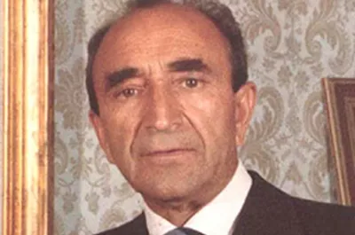 یادداشت‌های علم، پنجشنبه ۲۹ آبان ۱۳۴۸: از کمیسیون درباره اتمام کنترات شبکه مخابرات سراسری تا شام با رئیس جمهور مجارستان/ متأسفانه آثار پیری در من پیدا شده