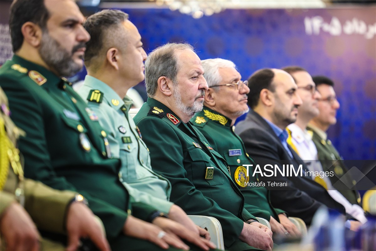 تصاویر: دیدار مقامات وزارت دفاع با وابستگان نظامی مقیم تهران