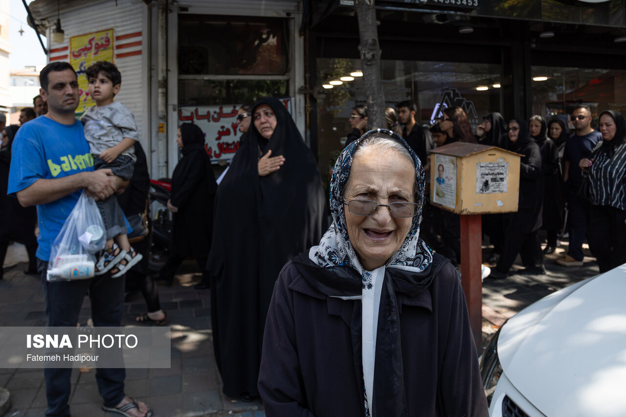 تصاویر: تشییع پیکر دریانورد شهید «نیما مرادی» - بندرانزلی