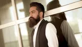 ببینید/ واکنش علی زندوکیلی به تعریف ابی از صدای او