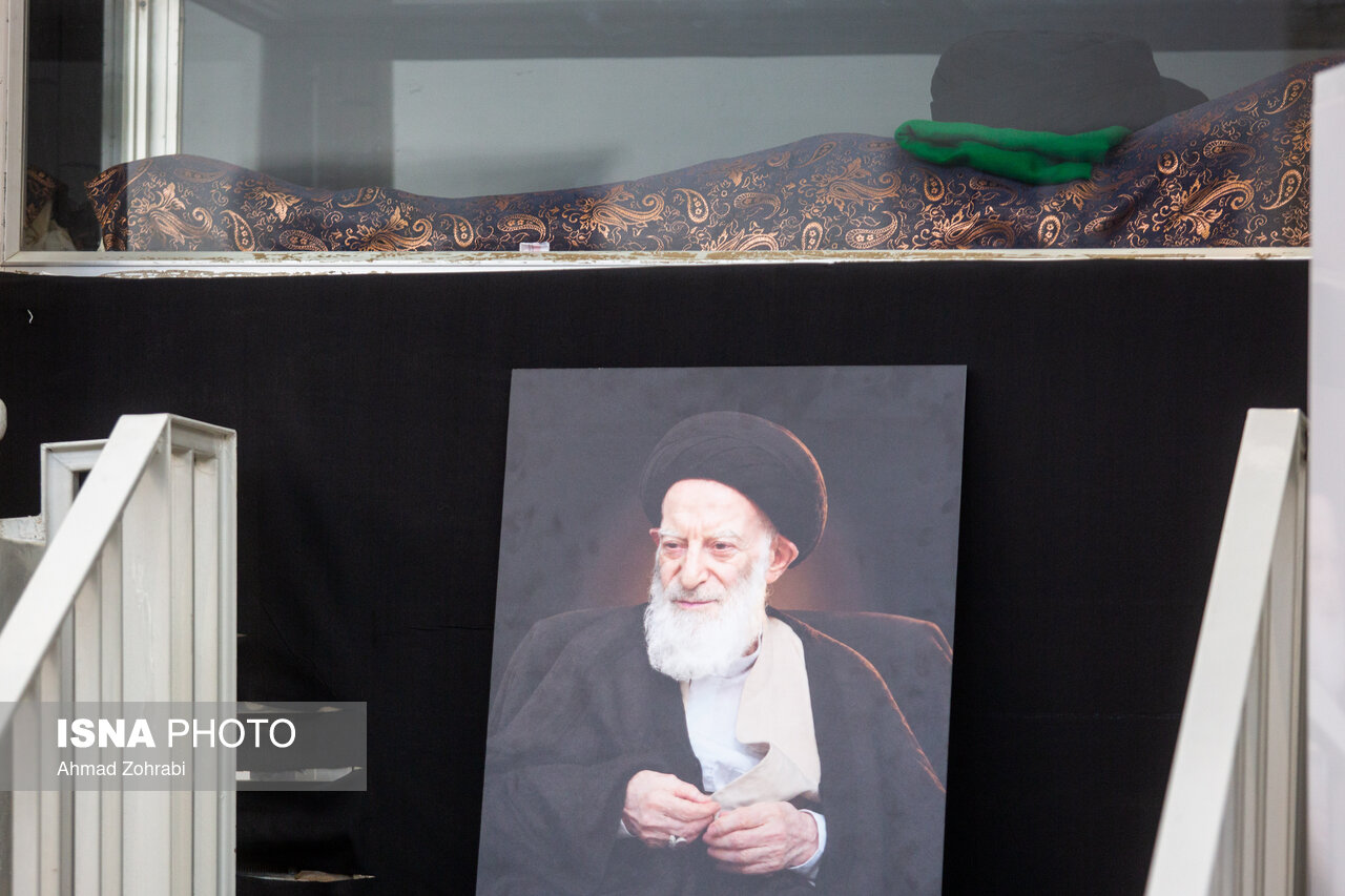 تصاویر: مراسم وداع با پیکر آیت‌الله «شبیری زنجانی»