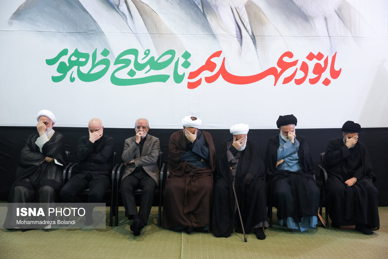 تصاویر: مراسم بزرگداشت چهلمین روز تدفین رهبر شهید انقلاب