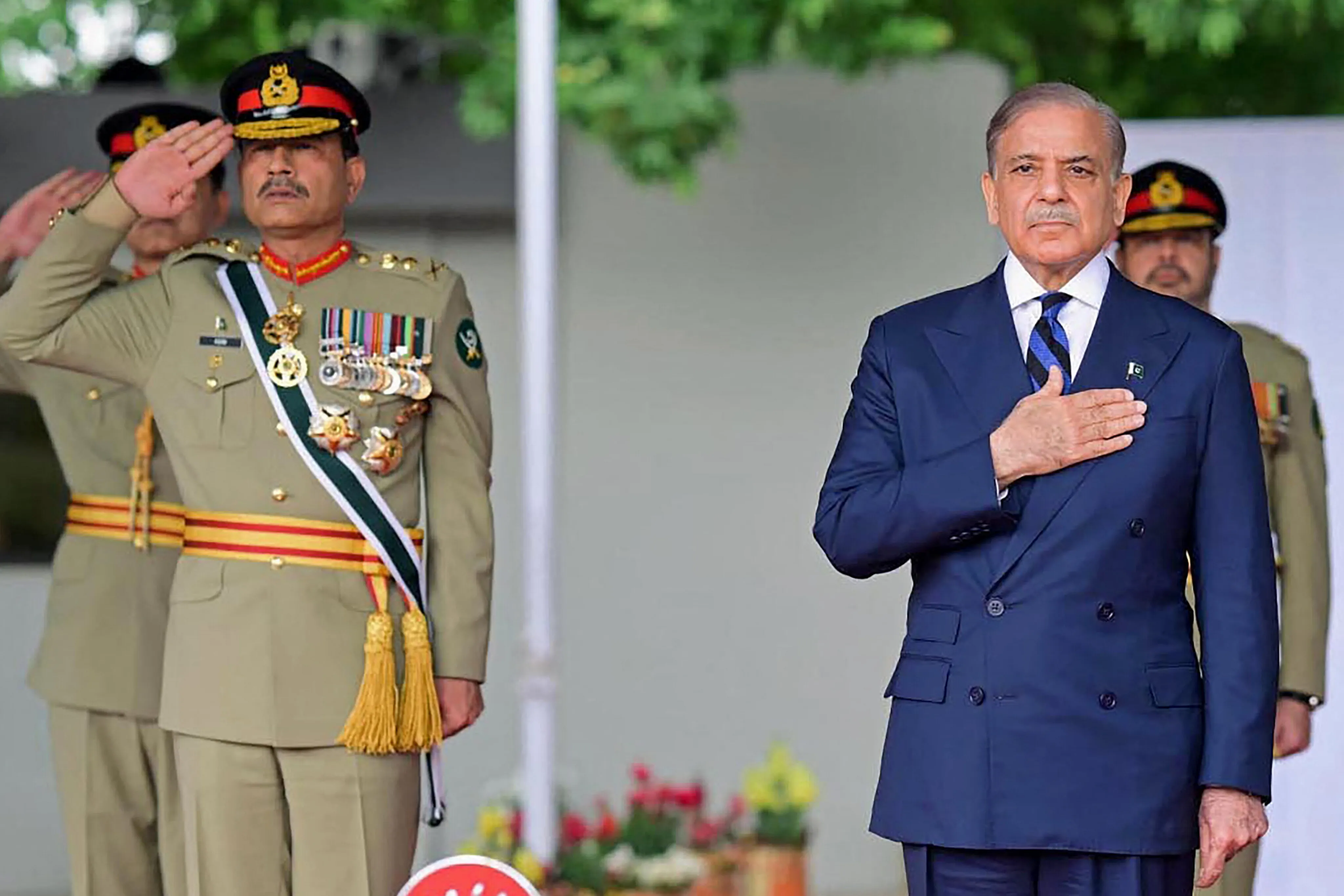 عزیمت