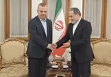 تاکید عراقچی بر حمایت همه‌جانبه ایران از مردم لبنان در دفاع از تمامیت سرزمینی‌شان / سیدحسن فضل‌الله از تلاش‌های وزیر خارجه در حمایت از لبنان در روندهای دیپلماتیک تشکر کرد