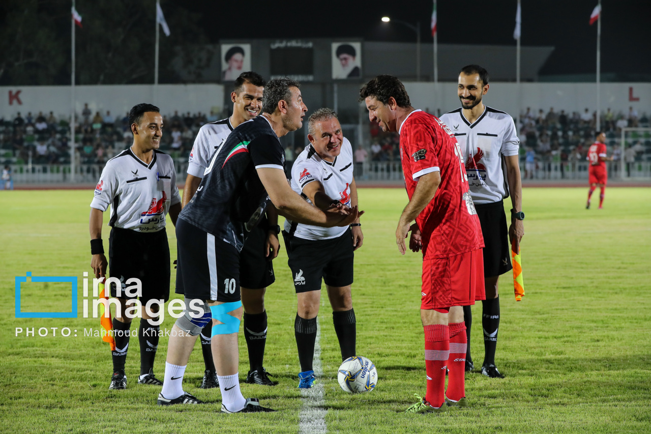 تصاویر: دربی پیشکسوتان استقلال و پرسپولیس در کیش