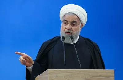 FATFخوب باشد یا بد، زیرساخت و لازمه ارتباط مالی با بانکهای جهانی است/ اگر قرار است جلوی آمریکا بایستیم؛مشکلات و زخمی شدن و زخمی کردن هم جزو این رویارویی است/ به وزیر علوم بارها گفته ام روبروی زندانی کردن دانشجو به بهانه های سیاسی بایستد/ روسای قوا به اتفاق لوایح ۴ گانه مرتبط با پولشویی را تایید کرده اند؛ راه حل مشکلات شفافیت است نه جنجال/ بپرسید چه کسانی موسسات اعتباری پدید آوردند و اجازه تاراج مال مردم را دادند؟/ از کسانی سراغ بگیرید که ۳ میلیارد دلار پول نفت را بردند و خوردند