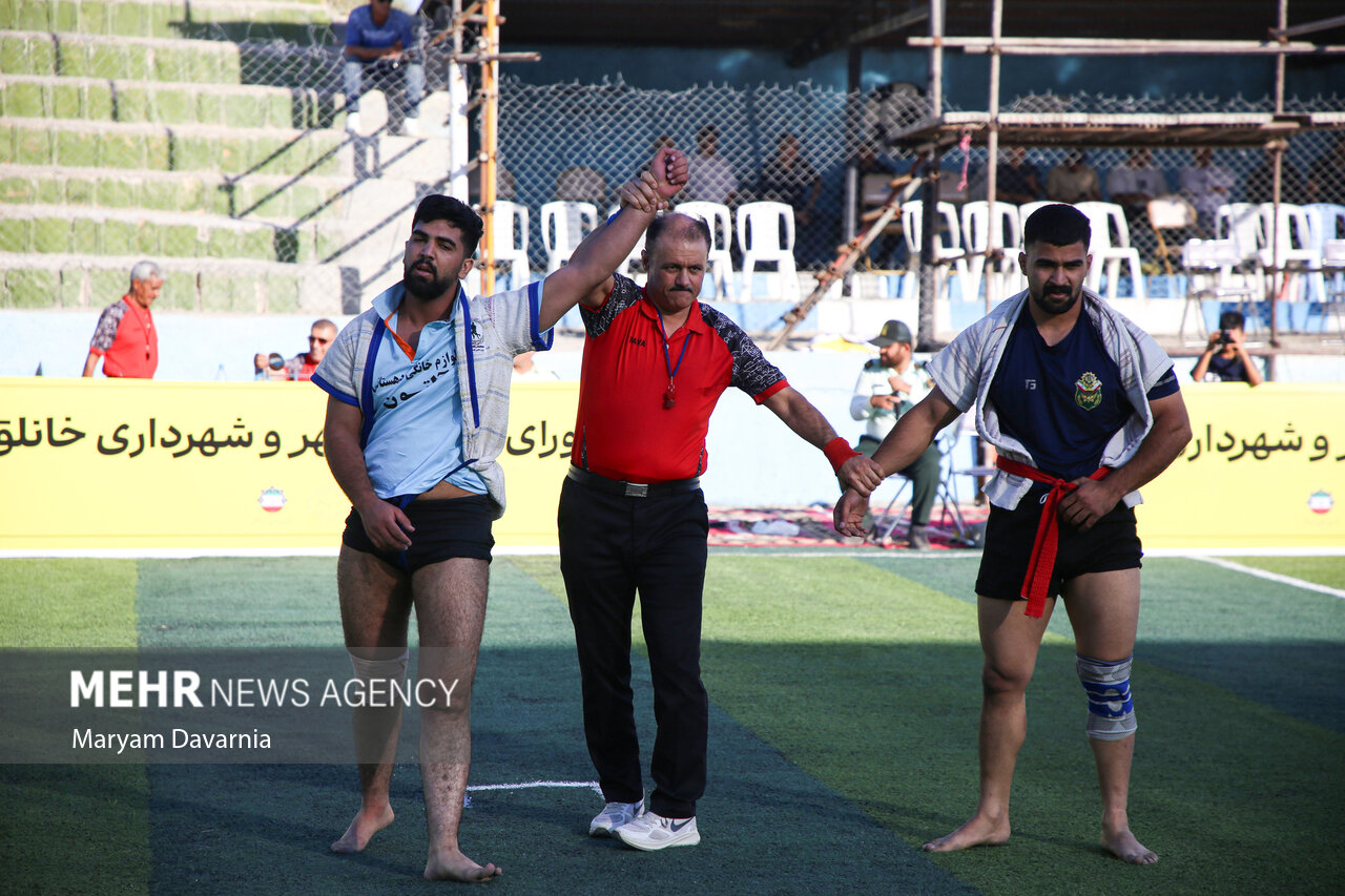 تصاویر: مسابقات کشتی با چوخه در خانلق شیروان