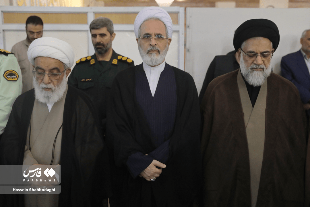 تصاویر: مراسم بزرگداشت هفتمین شب رحلت آیت الله شبیری زنجانی