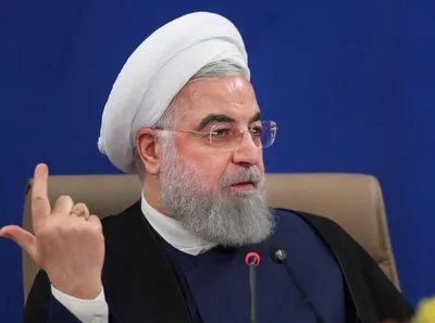 روحانی: واکسیناسیون کرونا از بهمن ماه در کشور آغاز می‌شود / ‌تا رسیدن واکسن داخلی، استفاده از واکسن خارجی یک ضرورت است / سه واکسن داخلی برکت، رازی و پاستور سال آینده در دسترس خواهند بود