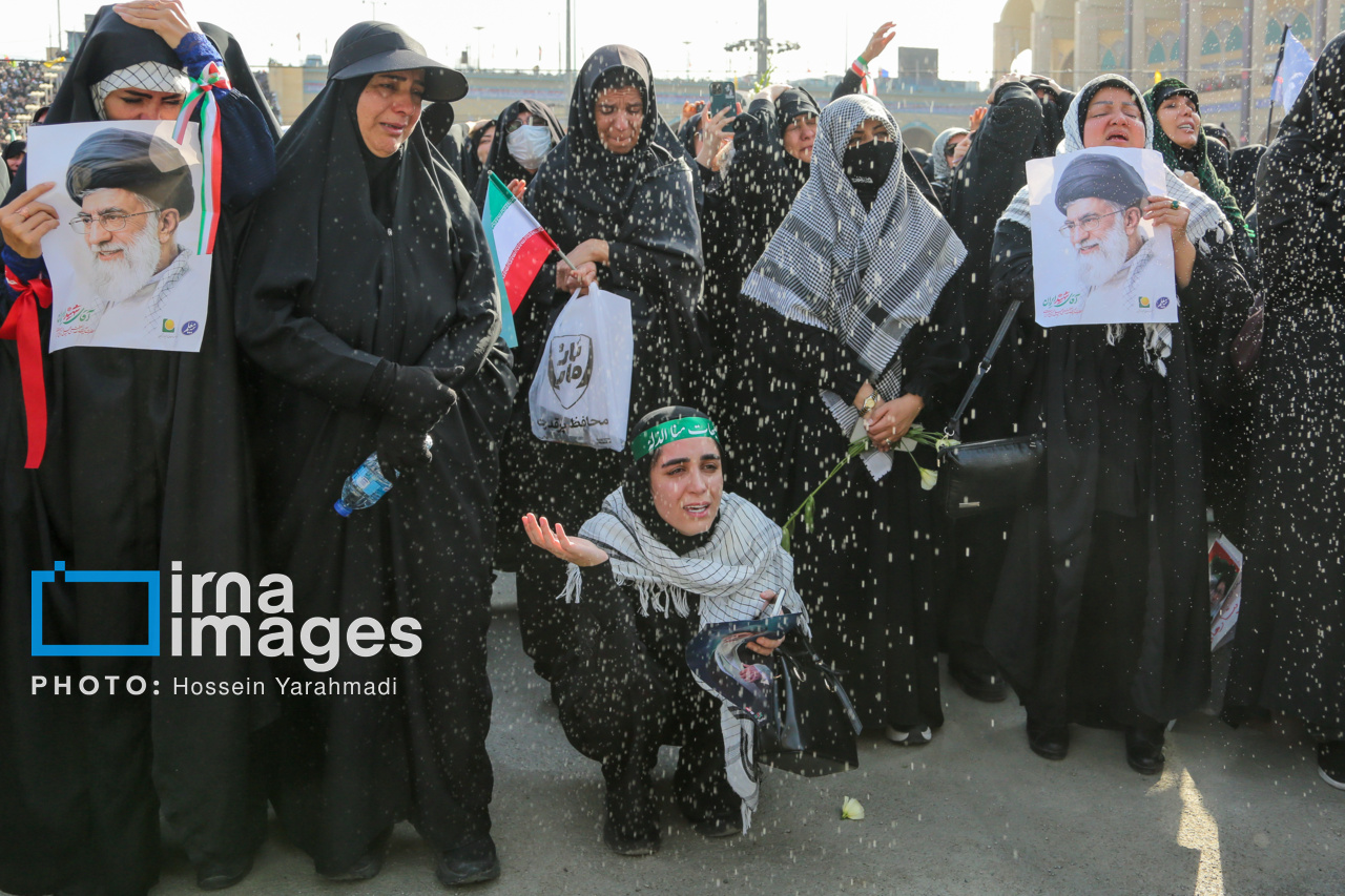 تصاویر: نخستین روز مراسم وداع با رهبر شهید انقلاب