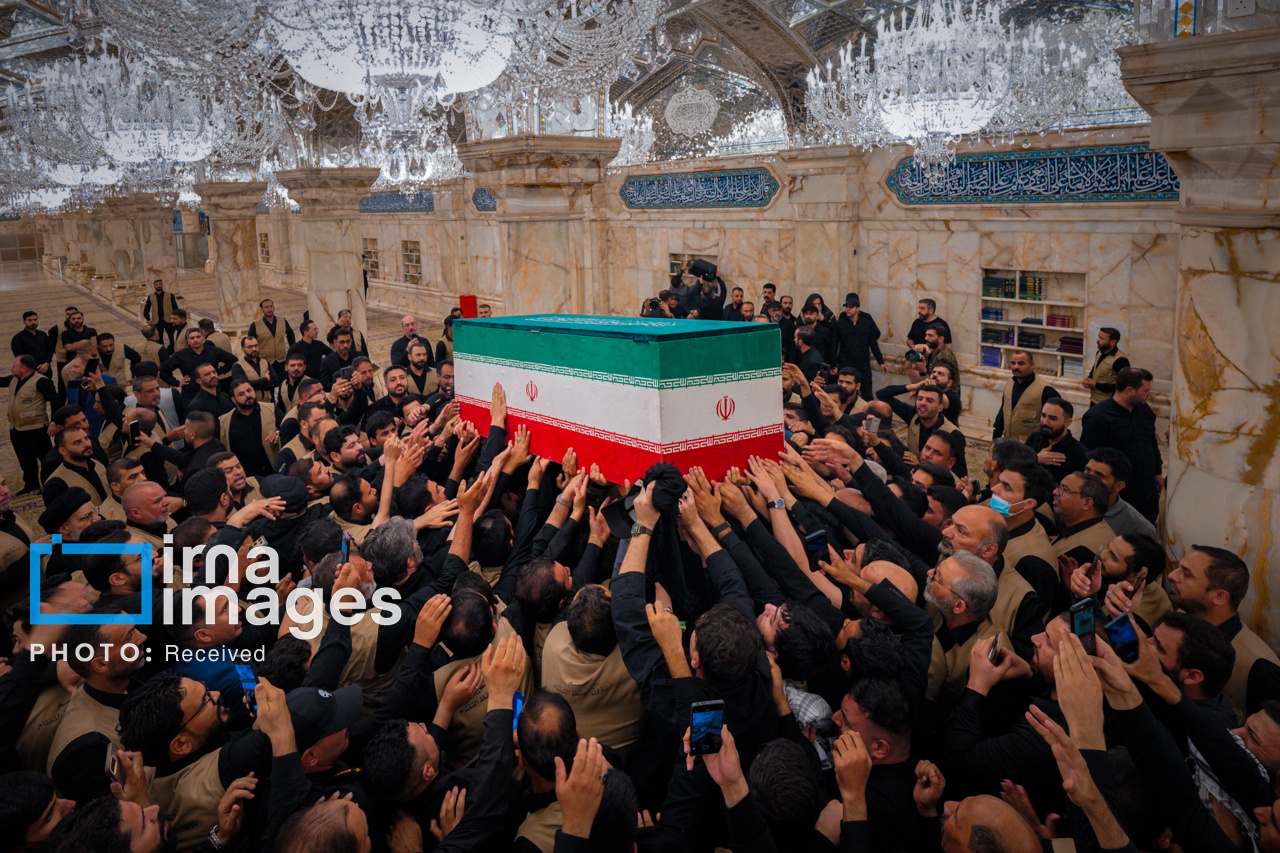 تصاویر: تشییع پیکر مطهر رهبر شهید انقلاب در نجف اشرف