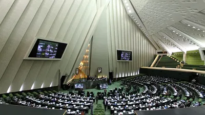 تقدیر مجلس از صداوسیما: با پخش «گاندو» بصیرت و آگاهی سیاسی مردم را بالا بردید