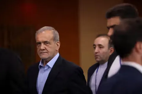 پزشکیان: تهران می‌خواهد پیش از انتخابات میان‌دوره‌ای با آمریکا به توافق برسد / نمی‌خواهیم کار به انتخابات میان‌دوره‌ای [آمریکا] برسد / ما به دنبال ترور ترامپ یا اعضای خانواده او نیستیم