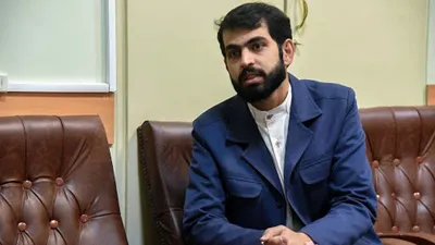 نگاه برخی این بود که محدوده بین حرم شاهچراغ (ع) و سیدعلاءالدین حسین کاملا صاف شود و صحنی شبیه بین‌الحرمین ایجاد شود / مشاورِ امین وزارت راه پیشنهاد داده بود که با گذرگاهی که وجود دارد و بدون مسیرسازی جدید، هشت امام‌زاده به هم متصل شوند، اما به بهانه‌ای متوقف می‌ماند