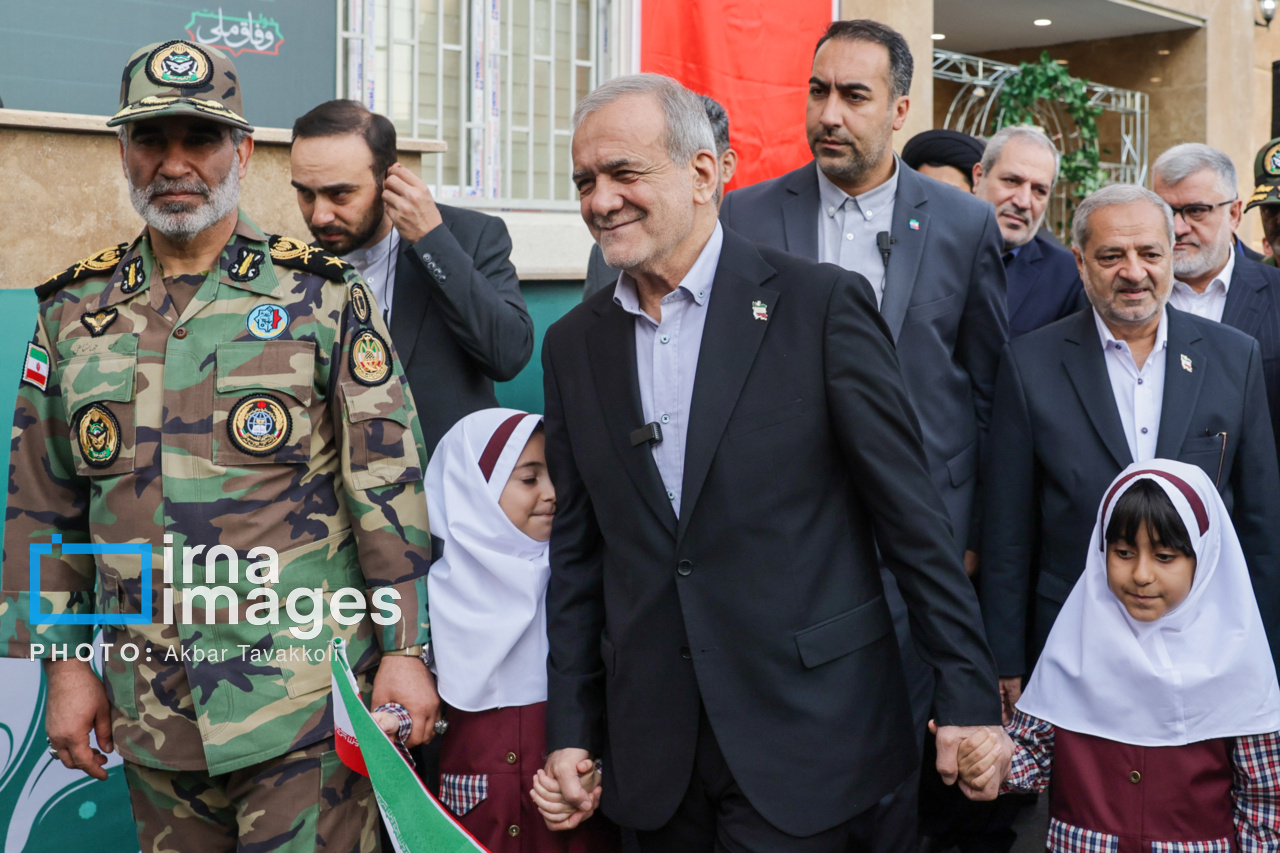 تصاویر: برگزاری جشن شکوفه‌ها در سراسر کشور