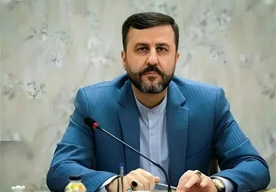 غریب‌آبادی، معاون عراقچی: گزارشی که «گروسی» صادر کرده، ناظر بر ۲ ادعای مربوط به ۲۵ سال قبل است/ ۶ سال است که آژانس پیرامون این مکان‌ها گزارش می‌دهد؛ موضوع هم اصلاً درباره غنی‌سازی نیست و مربوط به حضور یا وجود اندک مواد اورانیوم طبیعی است/ ایران سیاست خود را متناسب با رفتار طرف مقابل تنظیم خواهیم کرد