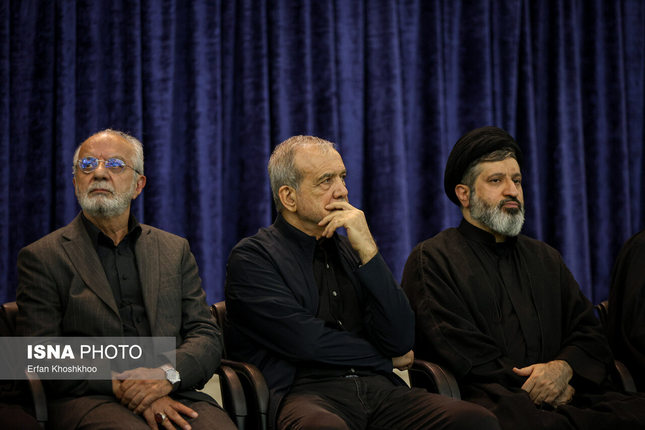 تصاویر: مراسم گرامیداشت رهبر شهید انقلاب در تهران