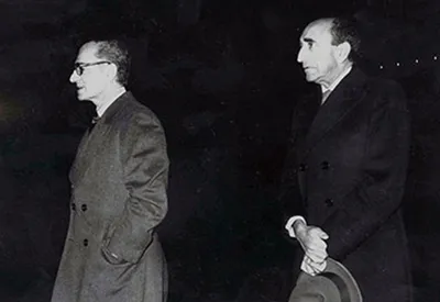 یادداشت‌های علم، دوشنبه ۱ دی ۱۳۴۸: شاه گفت از خدا می‌خواهم ۱۰، ۱۵ سال باران به اندازه کافی به ما بدهد که سد‌های لازم را بسازم و اینقدر دست به آسمان نباشیم