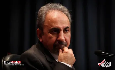 نجفی به خاطر «برنامه مبتذل در جشن شهرداری» به دادسرا احضار شد؛ در روز جاری از او تحقیق به عمل آمد / شهردار از مراسم مذکور اطلاع قبلی داشت / به فرض عدم اطلاع هم مکلف بود مانع از ادامه مراسم شود و یا به نشانه اعتراض، جلسه را ترک کند/ ظاهراً شهردار گرفتار امورات دیگریست