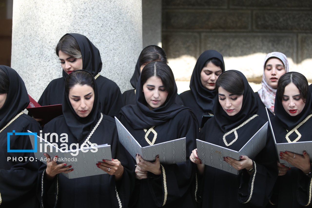 تصاویر: گرامیداشت روز پزشک در آرامگاه بوعلی سینا
