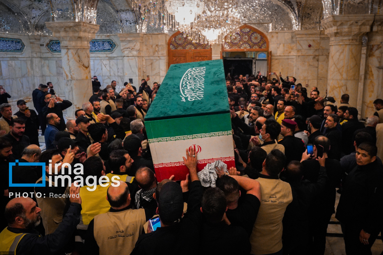 تصاویر: تشییع پیکر مطهر رهبر شهید انقلاب در نجف اشرف